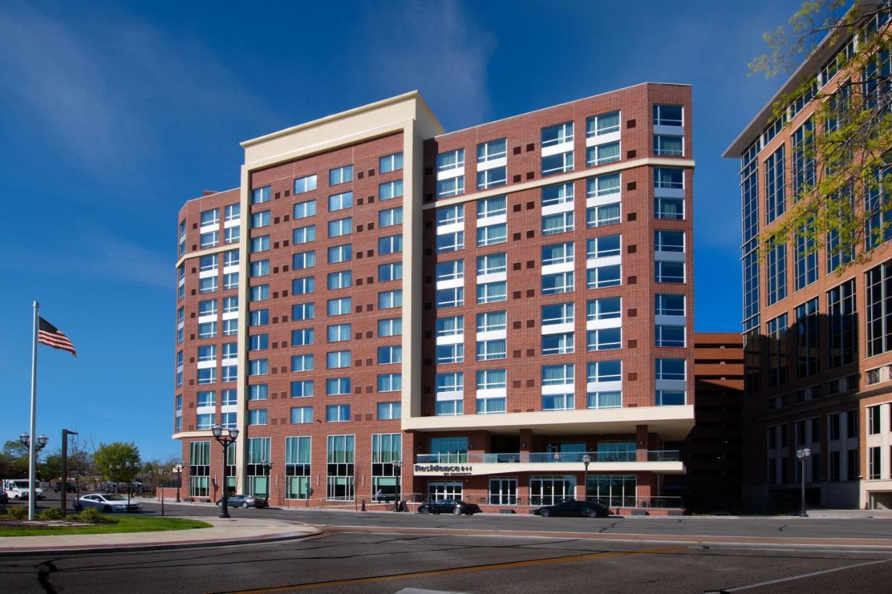 Residence Inn By Marriott St Louis Clayton Exterior photo