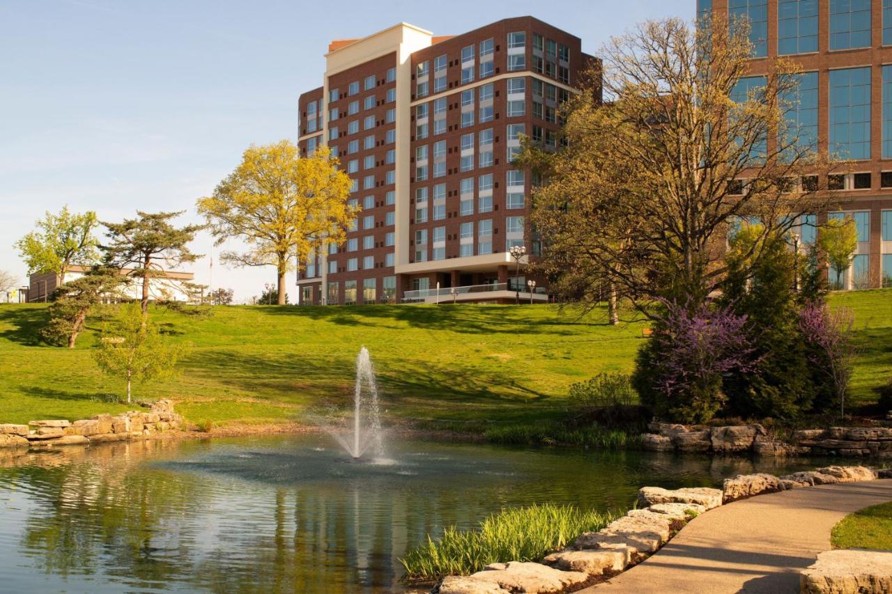 Residence Inn By Marriott St Louis Clayton Exterior photo