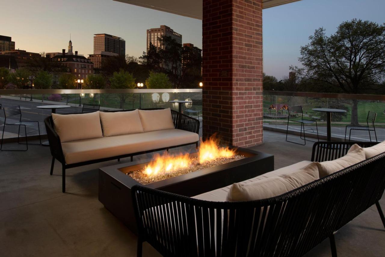 Residence Inn By Marriott St Louis Clayton Exterior photo